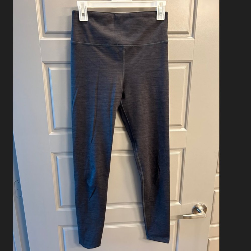 American Eagle AE The Everything Highest Waist Legging, Size M Long, Grey/Black